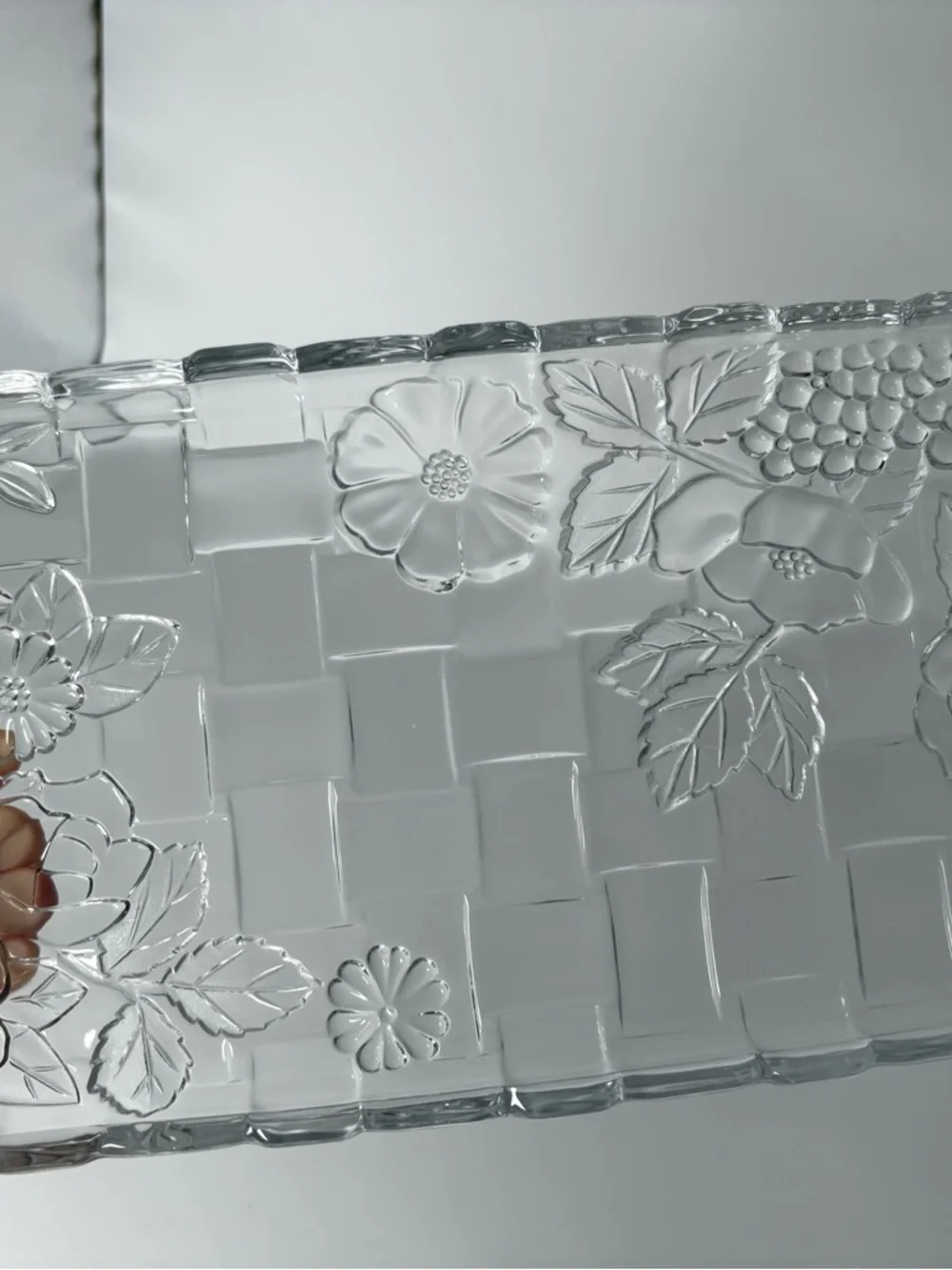 Gorgeous Clear Glass Snow Flower and Basket-Weave Rectangular Tray